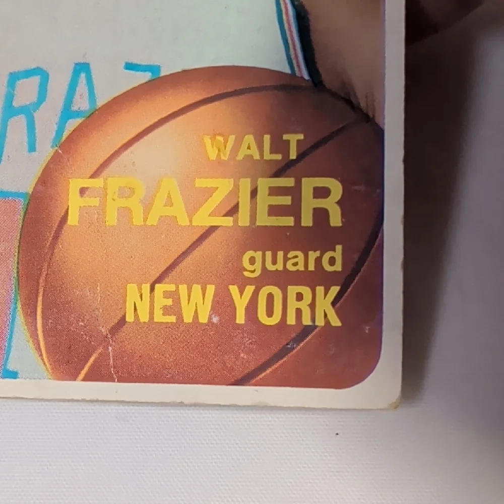 Topps Walt Frazier Basketball Card Blue White Brown - Picture 5 of 8